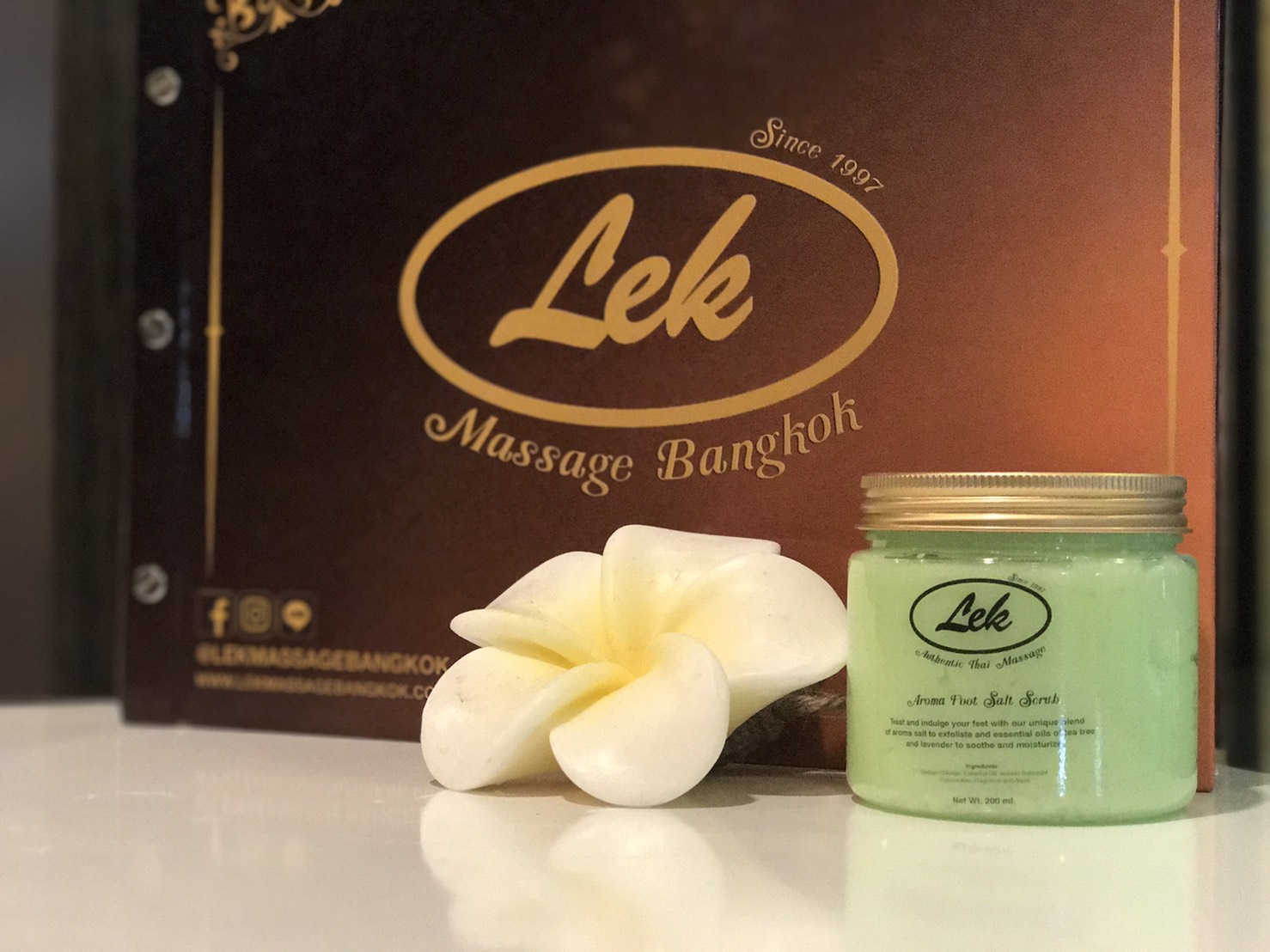 Lek’s Aroma Foot Salt Scrub to Lek